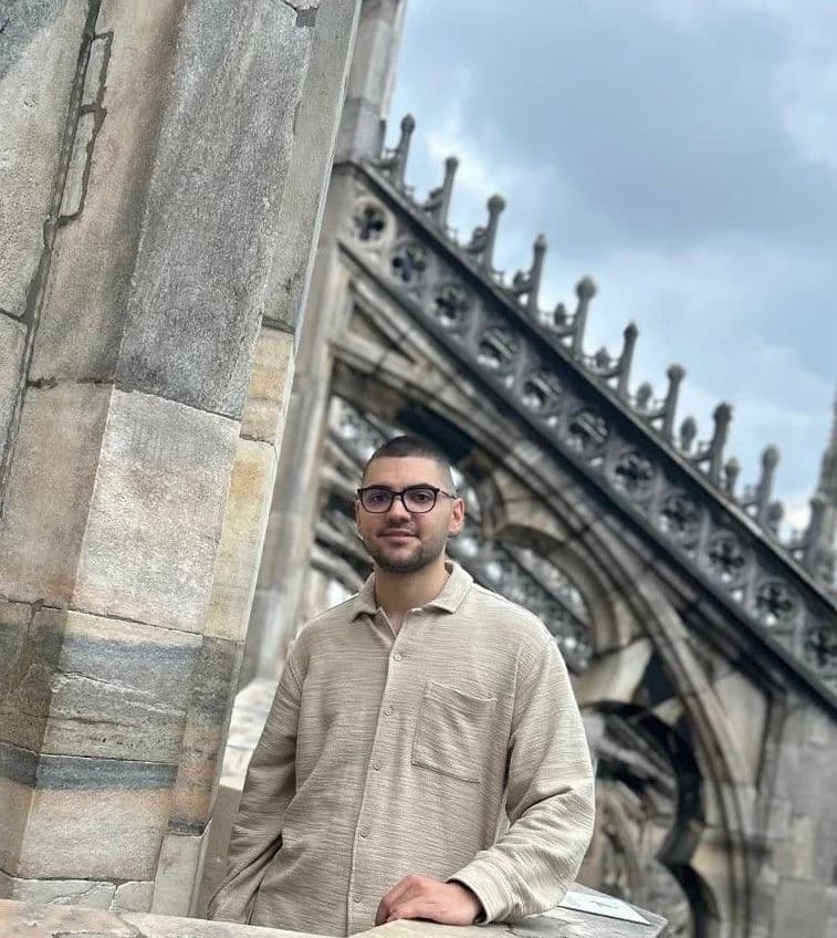 Profesor de Germană, Engleză, Sârbă, Croată - Teodor Delca